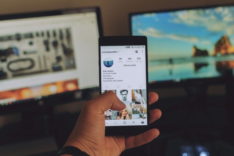 Wie wichtig ist Social Media beim Onlinedating?